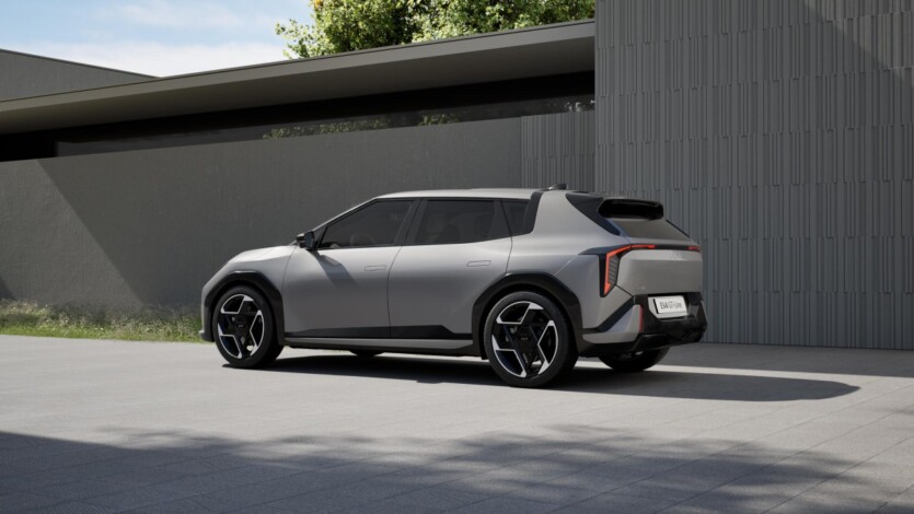 Kia представила EV4 2026 ─ доступний електромобіль з автономністю до 630 км