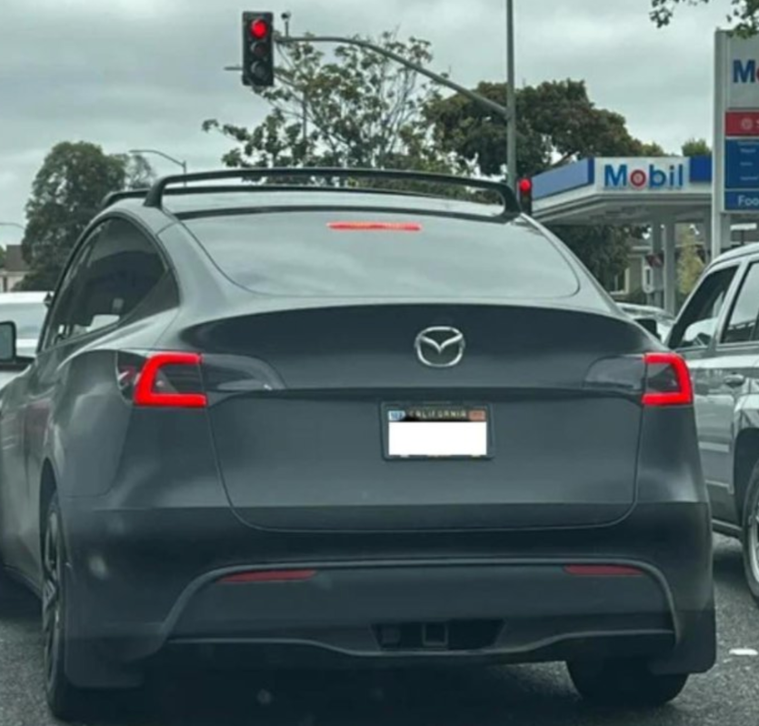 Водії маскують свої Tesla логотипами чужих авто — і це кращий апгрейд 2025 року