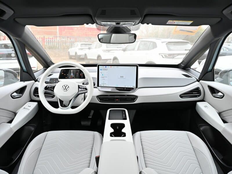 Volkswagen оновила ID.3 – тепер із новою батареєю LFP, запасом ходу до 450 км та ціною від $16500