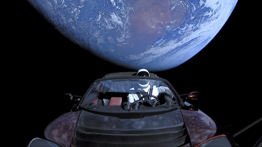 Астрономи лютують через Ілона Маска: «космічну» Tesla Roadster помилково ідентифікували як астероїд 2018 CN41
