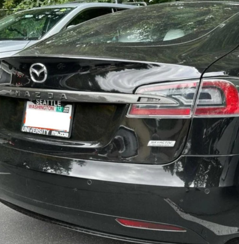 Водії маскують свої Tesla логотипами чужих авто — і це кращий апгрейд 2025 року
