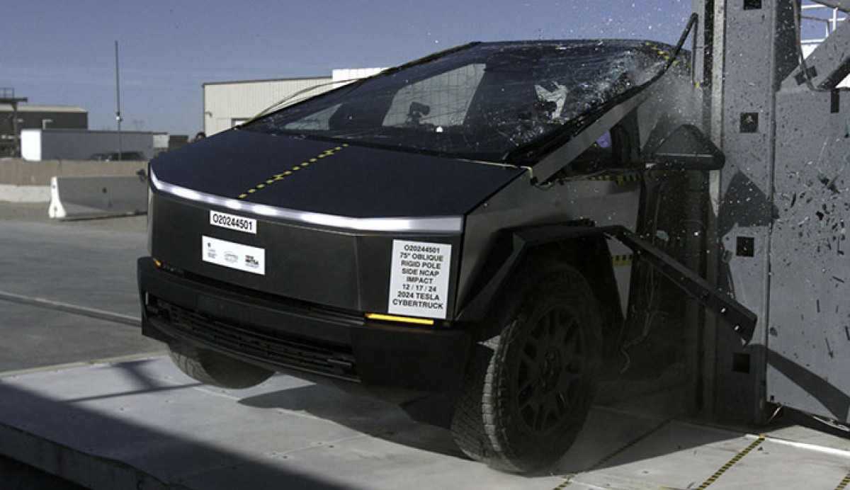 Краш-тести Tesla Cybertruck: 5 зірок за безпеку, але є нюанси