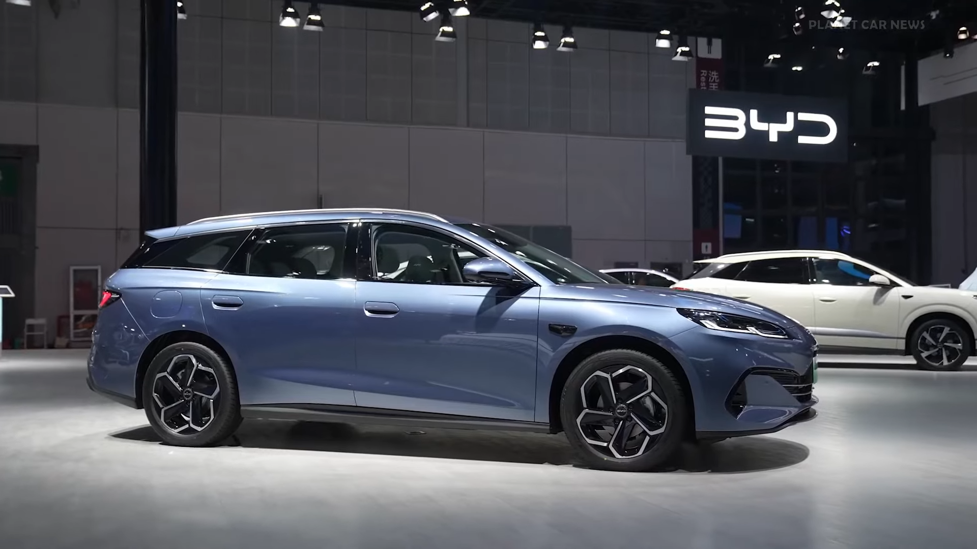 Новий гібридний універсал BYD Seal 06 DM-i — запас ходу від Києва до Амстердама за ціною від $15 300